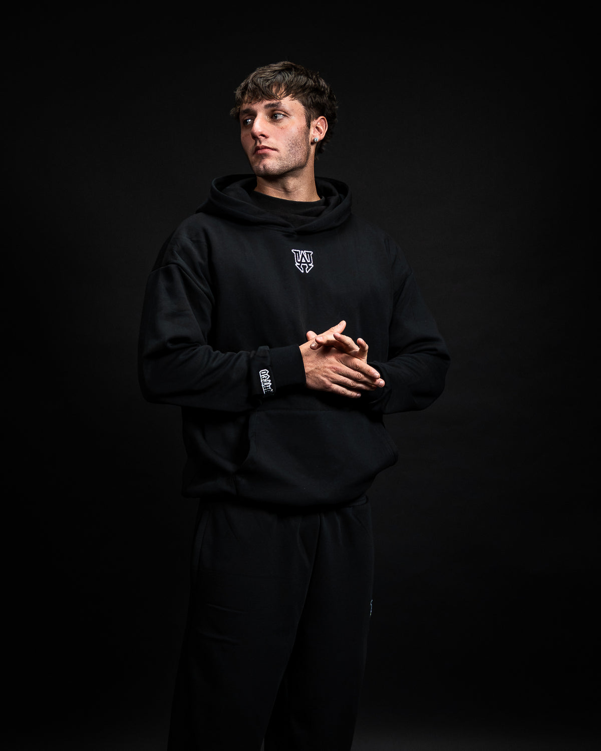 NIGHTFALL PULLOVER HOODIE