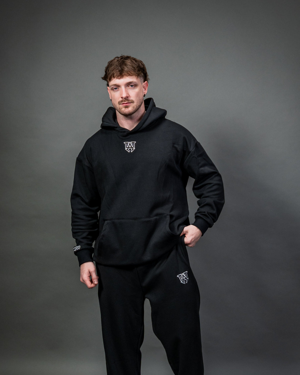 NIGHTFALL PULLOVER HOODIE