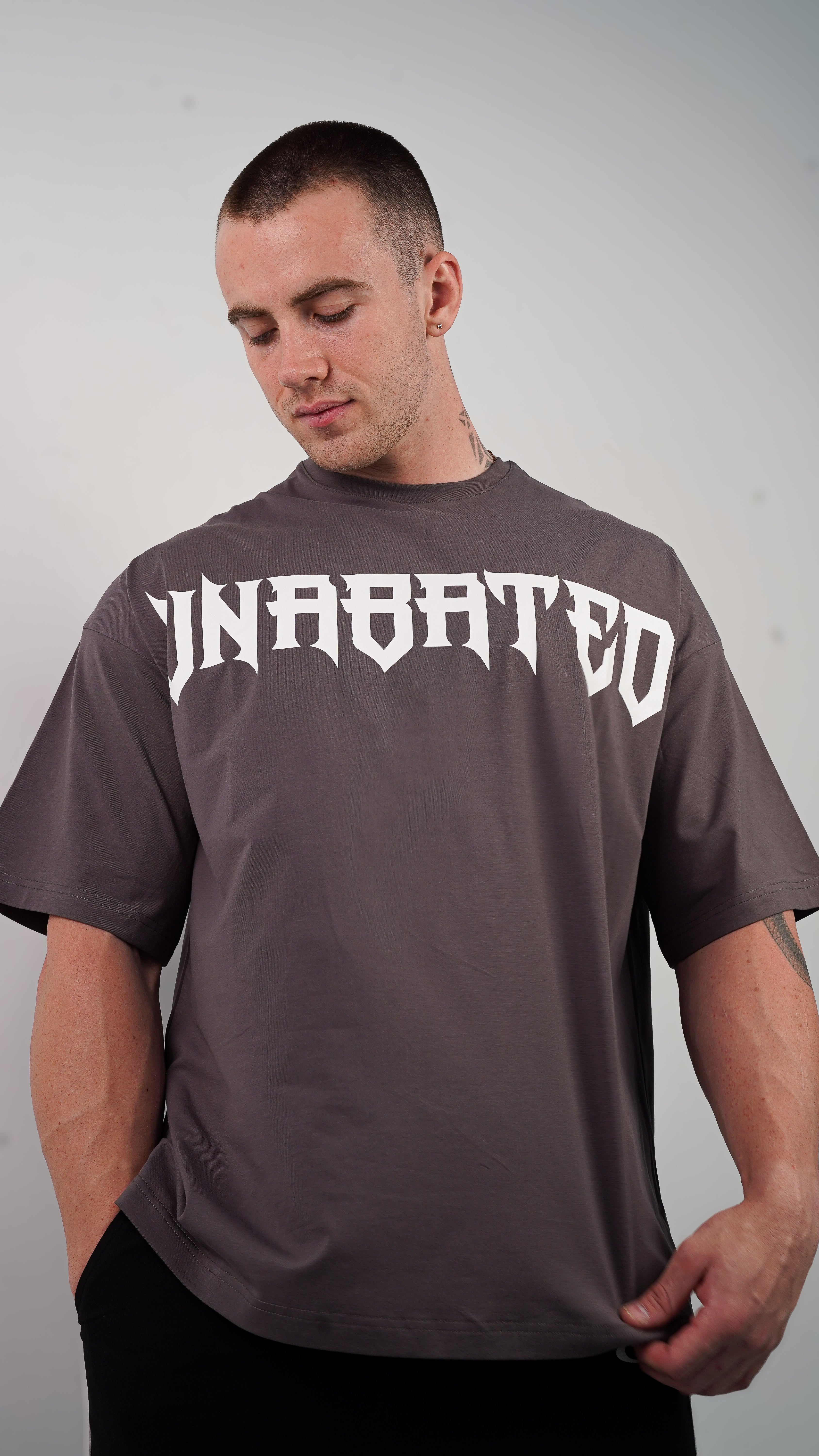 RELENTLESS OVERSIZED T-SHIRT