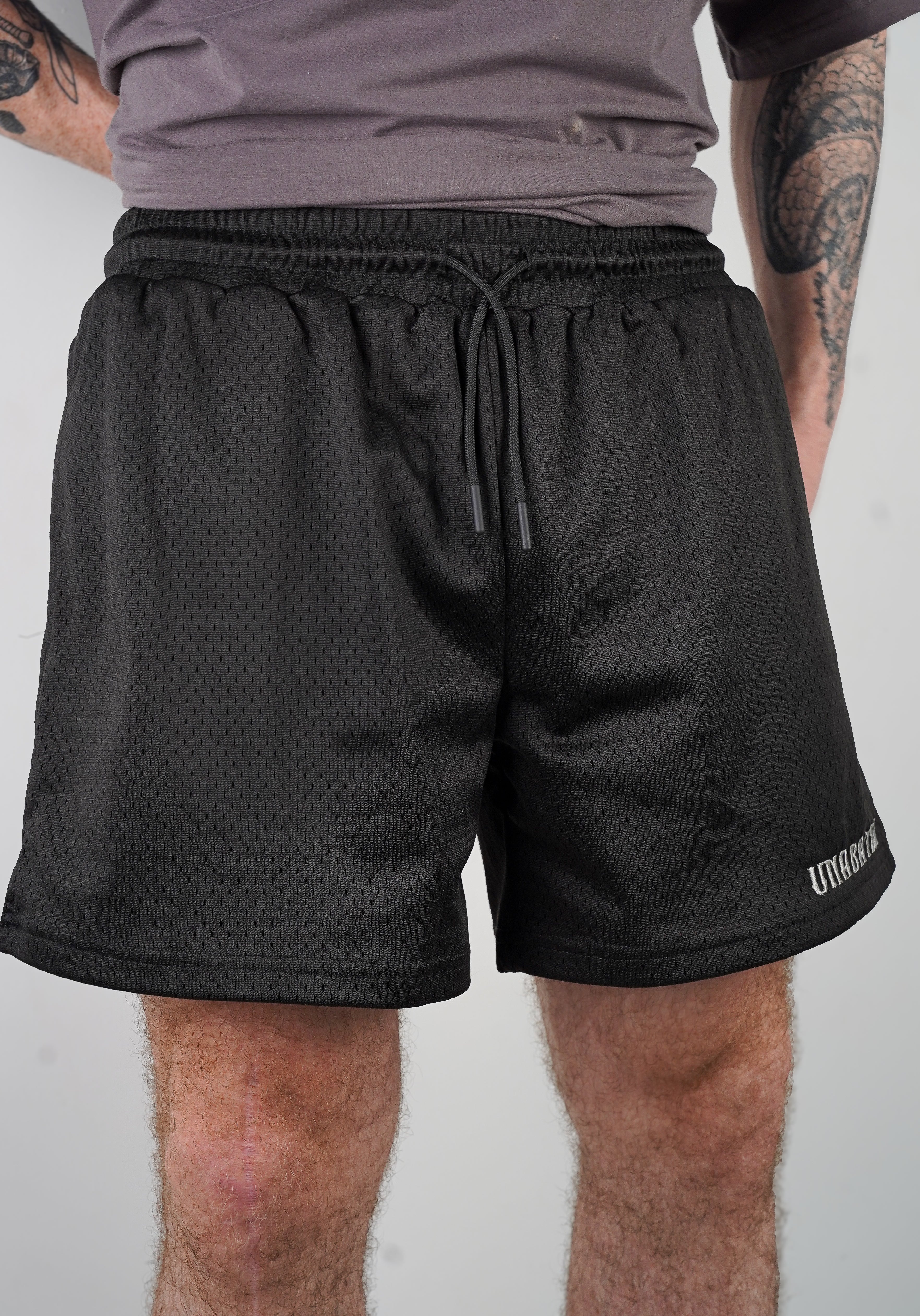 SIGNATURE MESH SHORTS